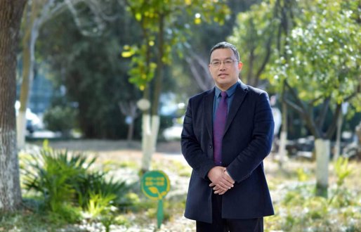 李斌书记简介